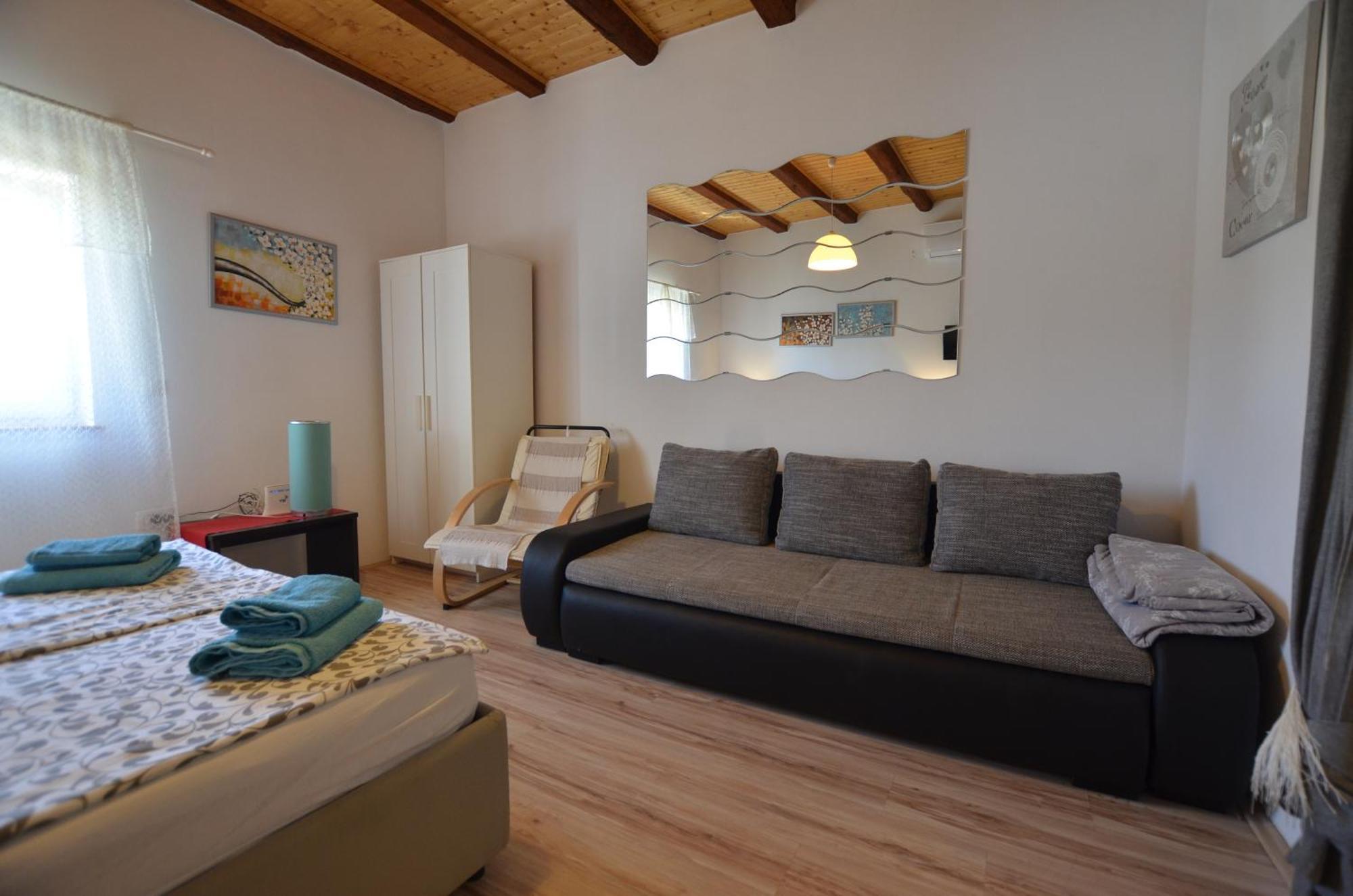 Graziella Apartment Ровинь Экстерьер фото
