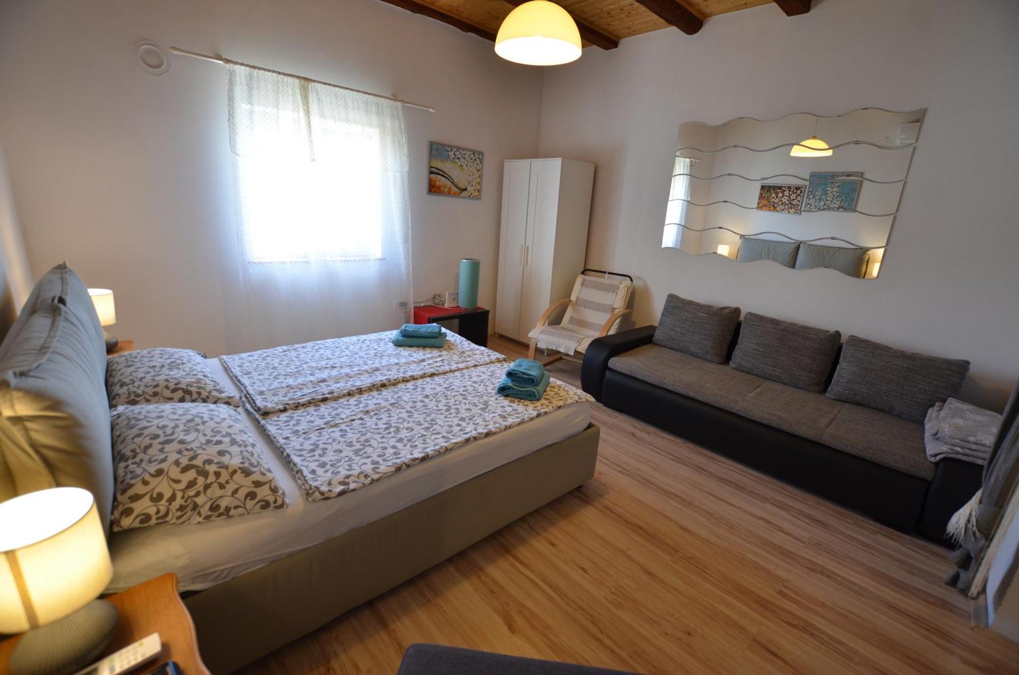 Graziella Apartment Ровинь Экстерьер фото