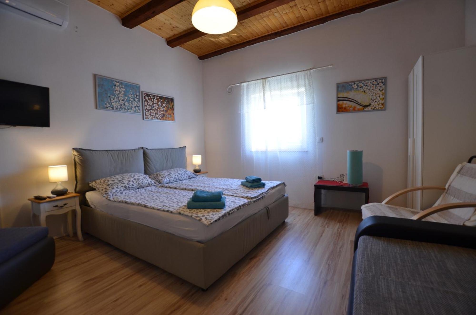 Graziella Apartment Ровинь Экстерьер фото